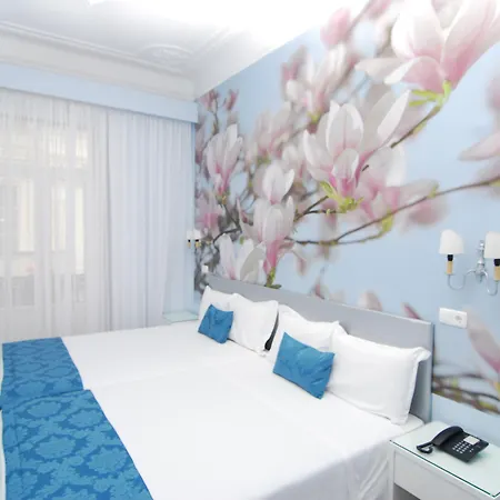 Florescente Hotel 3*