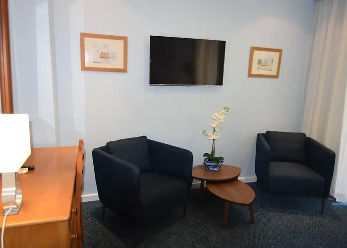 Residencial Florescente 3*