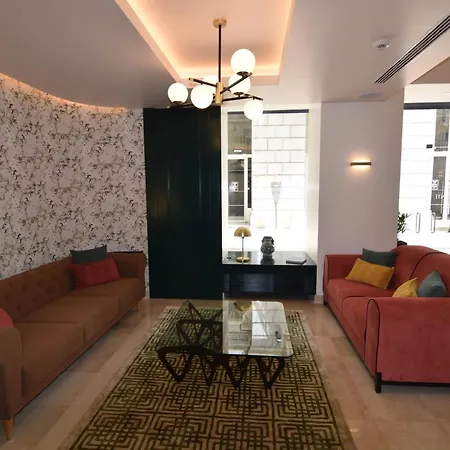Florescente Hotell 3*