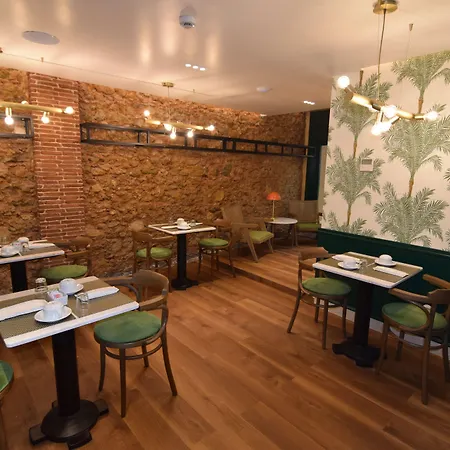 Florescente Hotel 3*