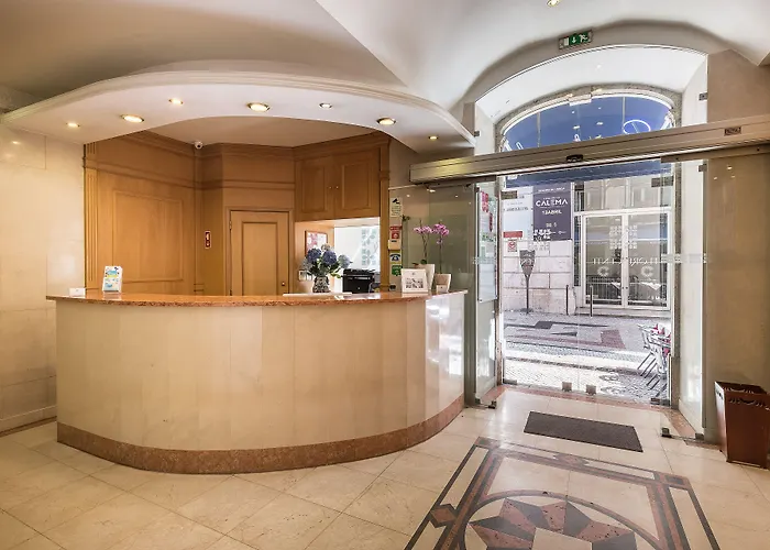 Ξενοδοχείο Florescente 3*